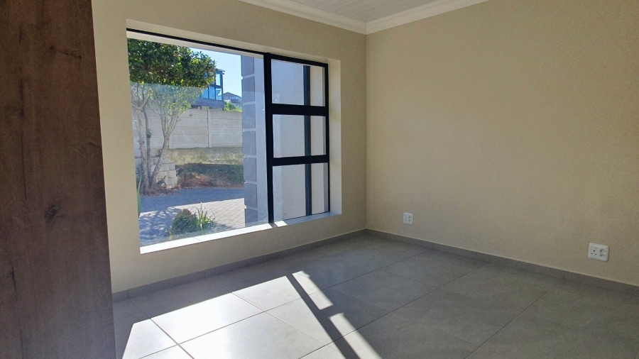 3 Bedroom Property for Sale in Dana Bay Western Cape